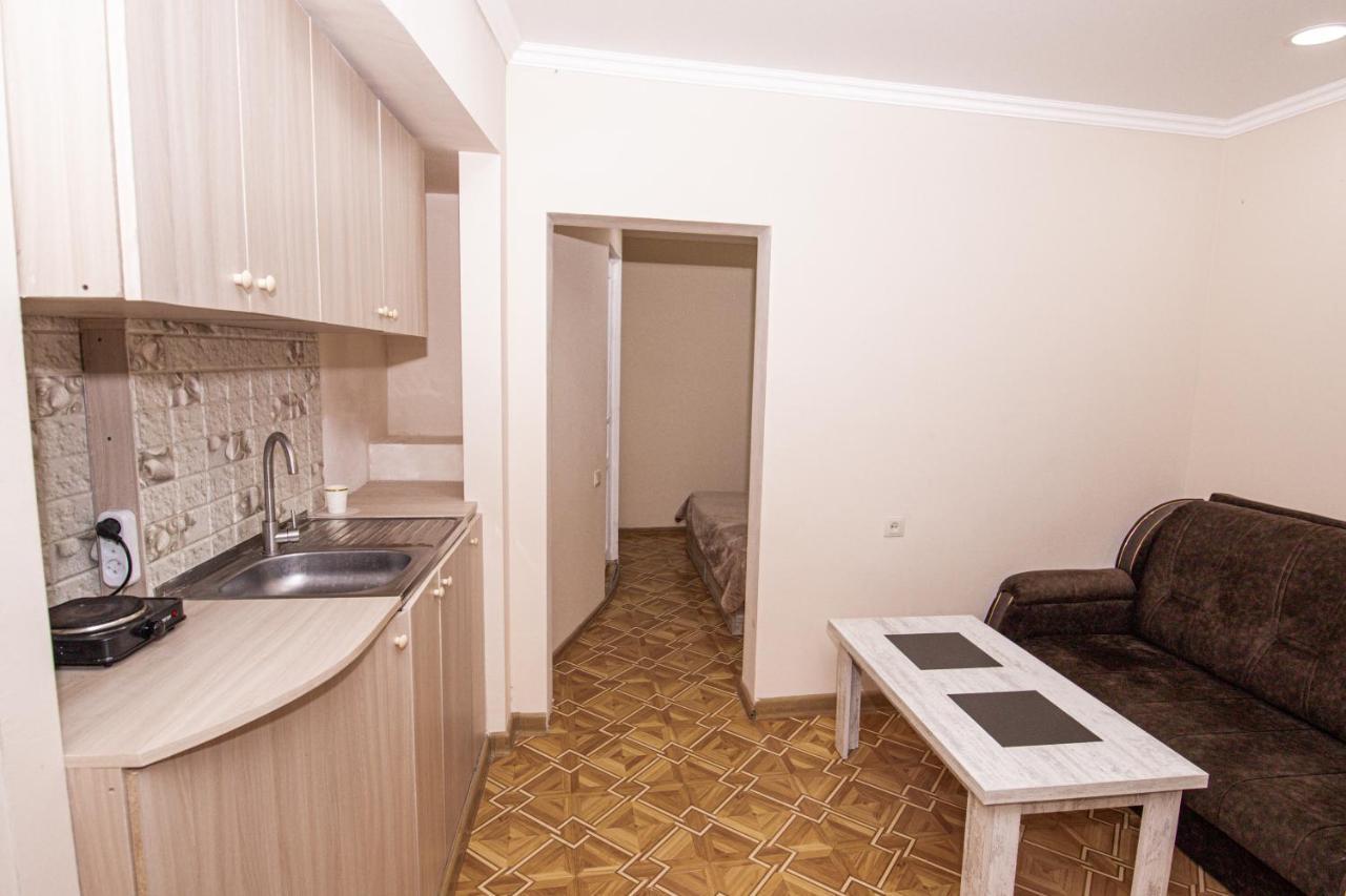 Орел Yerevan Exterior photo